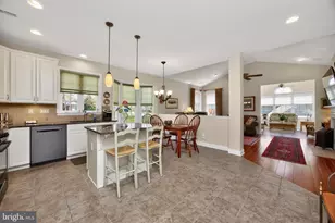 417 Randall Ln, Coatesville, PA 19320 - Photo 10