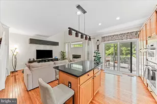 100 Stratford Ct, Malvern, PA 19355 - Photo 14