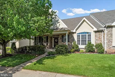 4 N Henley Drive, Avondale, PA 19311 - Photo 2
