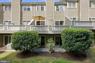 18 Cabot Dr, Chesterbrook, PA 19087 - Photo 2
