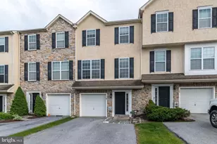 34 Lukens Mill Dr, Coatesville, PA 19320 - Photo 1