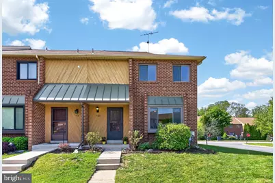 100 Conway Court, Exton, PA 19341 - Photo 2