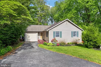 1121 Vermont Lane, Downingtown, PA 19335 - Photo 2