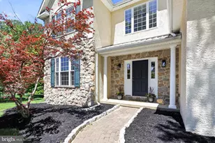 252 Ferndale Ln, Downingtown, PA 19335 - Photo 4