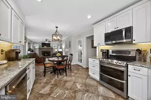 109 Tradition Ln, Downingtown, PA 19335 - Photo 8