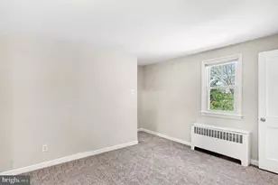 909 Woodlawn Ave, Phoenixville, PA 19460 - Photo 20