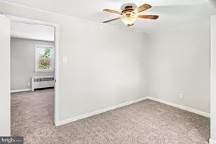 909 Woodlawn Ave, Phoenixville, PA 19460 - Photo 26