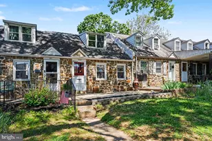 909 Woodlawn Ave, Phoenixville, PA 19460 - Photo 4