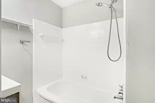 909 Woodlawn Ave, Phoenixville, PA 19460 - Photo 28