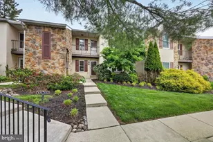 119 Valley Stream Cir, Chesterbrook, PA 19087 - Photo 1
