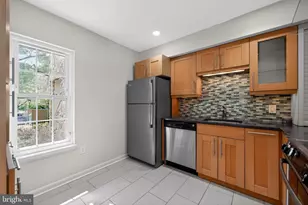 119 Valley Stream Cir, Chesterbrook, PA 19087 - Photo 6
