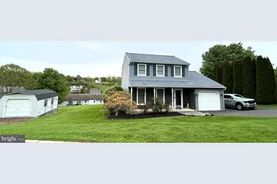 114 Arianna Lane, Coatesville, PA 19320 - Photo 2