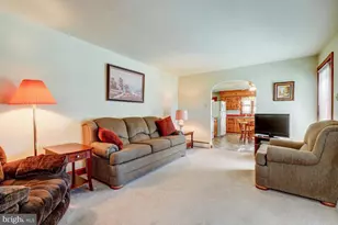 231 Warwick Rd, Elverson, PA 19520 - Photo 16