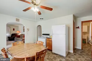 231 Warwick Rd, Elverson, PA 19520 - Photo 12