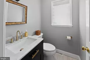 204 Shropshire Dr, West Chester, PA 19382 - Photo 10
