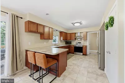 615 W Rosedale Avenue, West Chester, PA 19382 - Photo 6