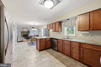 615 W Rosedale Avenue, West Chester, PA 19382 - Photo 8