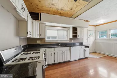 230 1st Avenue, Phoenixville, PA 19460 - Photo 8
