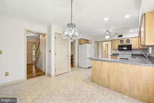 100 Noble Dr, Downingtown, PA 19335 - Photo 6