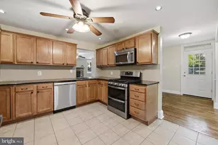 100 W Central Ave, Paoli, PA 19301 - Photo 8