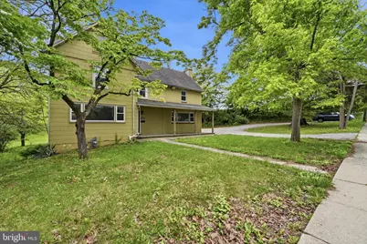100 W Central Avenue, Paoli, PA 19301 - Photo 2