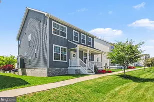 624 Bridge St, Spring City, PA 19475 - Photo 2