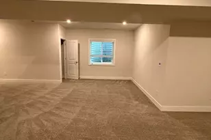 704 Peony Ln, Spring City, PA 19475 - Photo 62