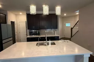 704 Peony Ln, Spring City, PA 19475 - Photo 46
