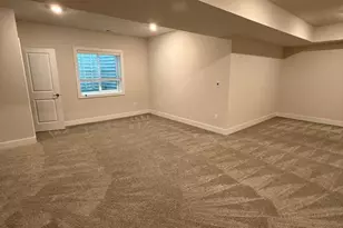 704 Peony Ln, Spring City, PA 19475 - Photo 58