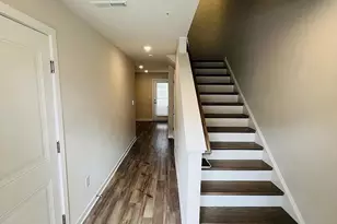 902 Magnolia Ln, Spring City, PA 19475 - Photo 6