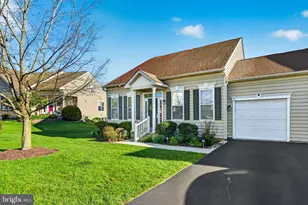 131 Augusta Dr, Honey Brook, PA 19344 - Photo 2