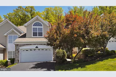 45 Sagewood Drive #18, Malvern, PA 19355 - Photo 2