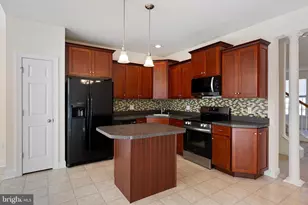 60 Lukens Mill Dr, Coatesville, PA 19320 - Photo 2