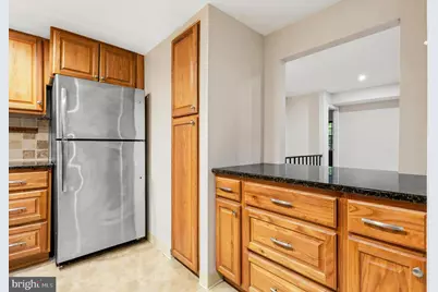 513 Old Forge Crossing #513, Devon, PA 19333 - Photo 6