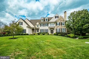 301 Lisa Ln, Kennett Square, PA 19348 - Photo 2