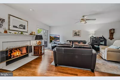 405 W Village Lane, Chadds Ford, PA 19317 - Photo 6