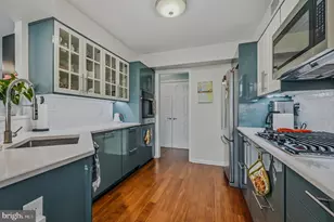 405 W Village Ln, Chadds Ford, PA 19317 - Photo 8
