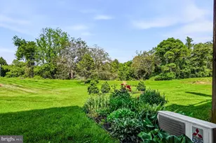 405 W Village Ln, Chadds Ford, PA 19317 - Photo 26