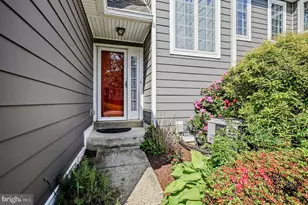 405 W Village Ln, Chadds Ford, PA 19317 - Photo 2