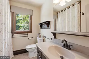 124 Ridgewood Cir, Downingtown, PA 19335 - Photo 38