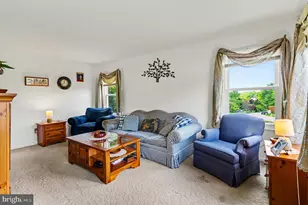 102 Heather Hill Dr, Downingtown, PA 19335 - Photo 16