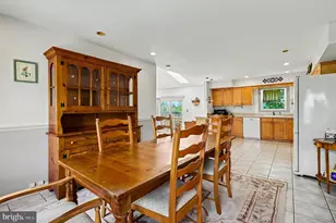 102 Heather Hill Dr, Downingtown, PA 19335 - Photo 4