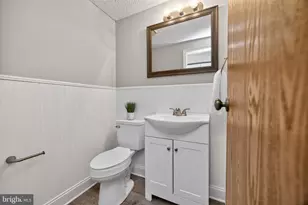 348 Barclay St, Coatesville, PA 19320 - Photo 8