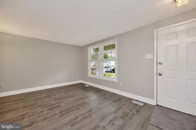 348 Barclay Street, Coatesville, PA 19320 - Photo 4