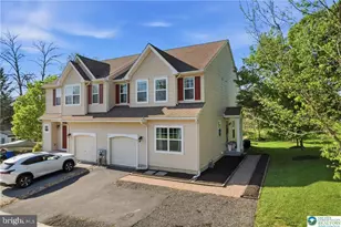 321 E 3rd St, Avondale, PA 19311 - Photo 1