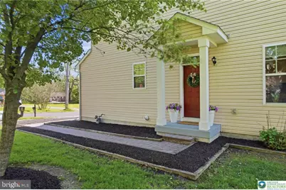 321 E 3rd Street, Avondale, PA 19311 - Photo 4