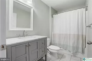 321 E 3rd St, Avondale, PA 19311 - Photo 40