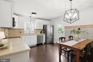 60 Roberts Cir, Pottstown, PA 19465 - Photo 12