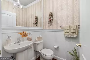 422 Westview Dr, Avondale, PA 19311 - Photo 22