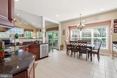 422 Westview Drive, Avondale, PA 19311 - Photo 8